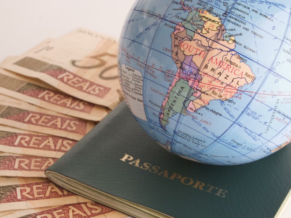 Como economizar para viajar pelo mundo.