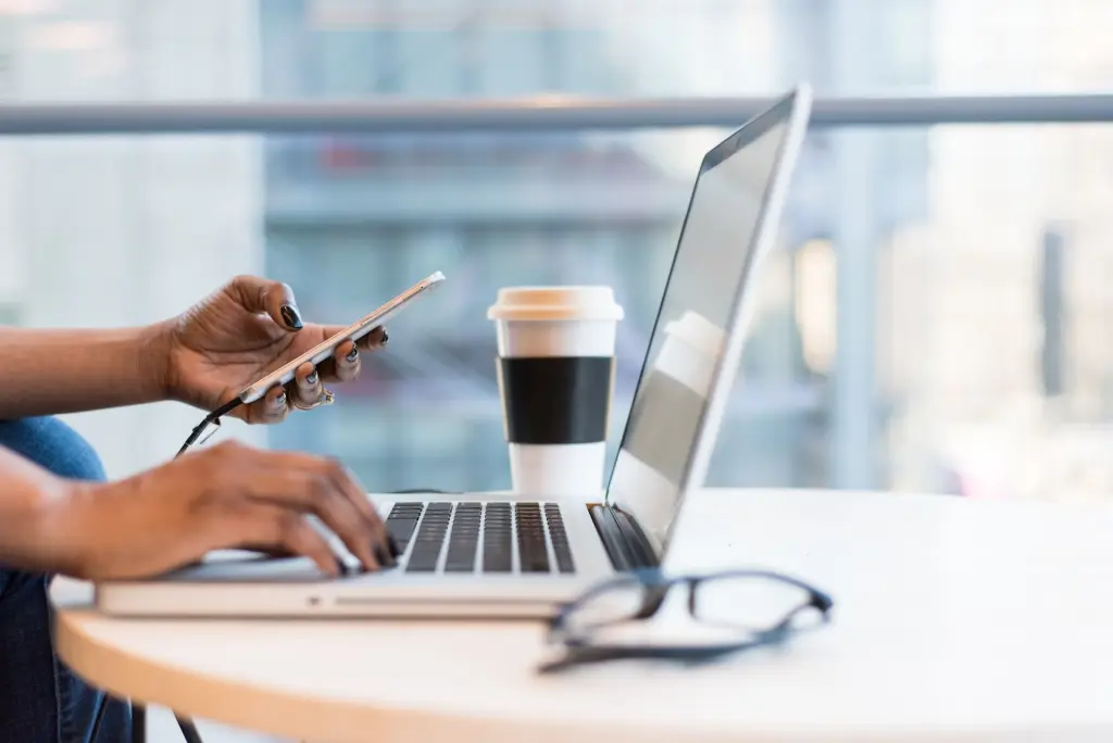 Técnicas de renda extra para quem trabalha em home office